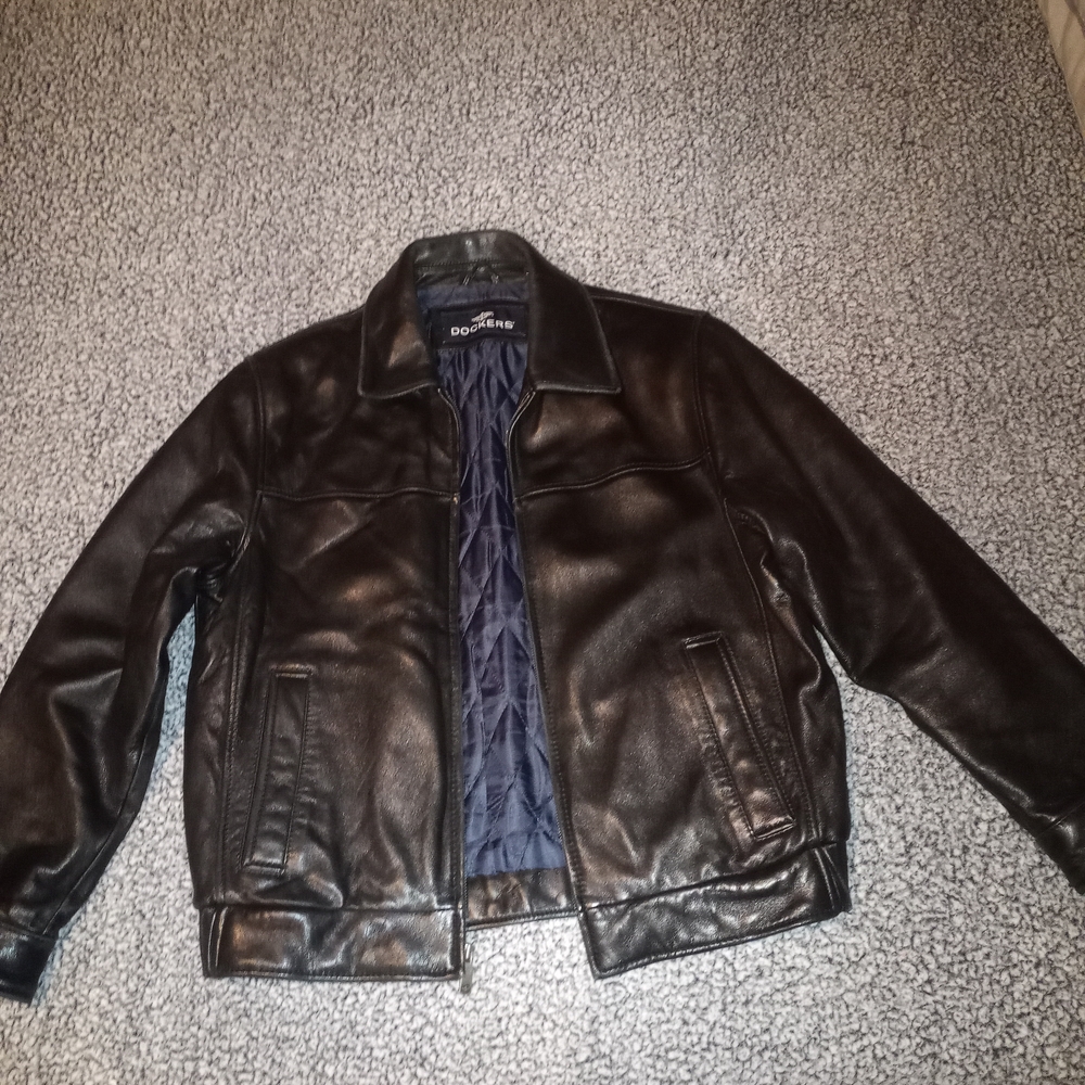 Dockers Men's Black Leather Bomber Jacket
